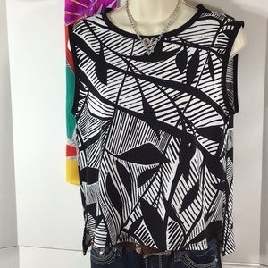 Clara Sun Woo hi/low pull on tank XS